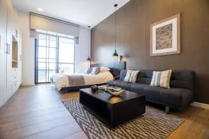 Mumbai Modern Studio - Hacienda Sauce