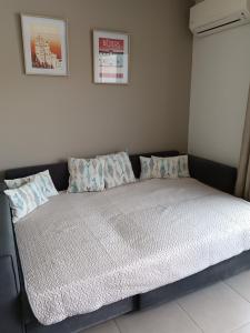 Colombiers Escale à la Noria Appartement terrasse 4 personnes et garage