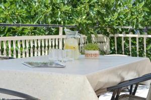 Sunshine House near the Sea