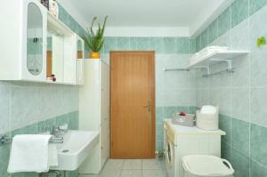 Sunshine House near the Sea