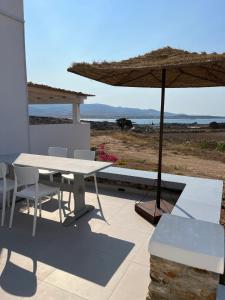 Comfortable apartment with sea view in Antiparos, 77 m²