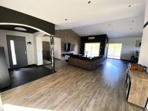 Résidence Tozza Alta - Maison de prestige 10 couchages vue Mer et Montagnes Corse du Sud MAE-2624