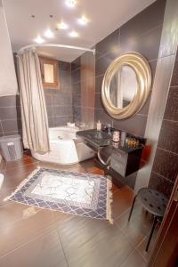 Olympus Sea View Apartment.