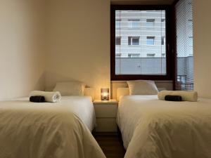 Apartment A l Modern Stay with Parking