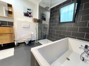 Villas Bidart Biarritz Ilbaritz Plage Piscine : photos des chambres