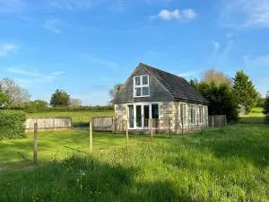 the perfect getaway - Temple Cloud