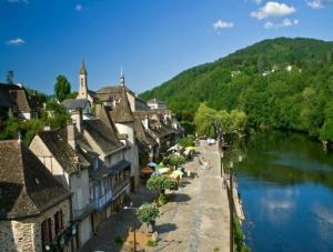 Hotels Logis Auberge de la Xaintrie : photos des chambres