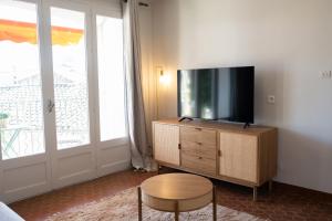 Appartements Appartement Le grand Riche , vue sur les Alpilles : photos des chambres