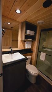 Cabins with a Mountain view 4A