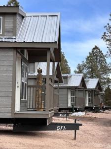 Cabins with a Mountain view 5A