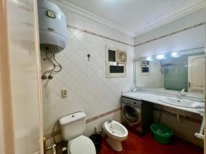 بارقي موقع بجوار مطار القاهرة الدولي