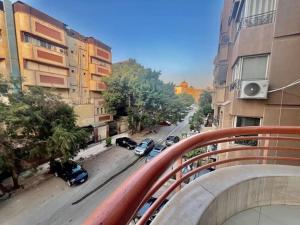 بارقي موقع بجوار مطار القاهرة الدولي