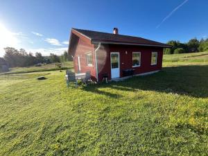 House 100m from lake västra silen