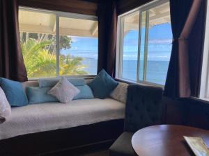 Hilo Bay Oceanfront Bed and Breakfast