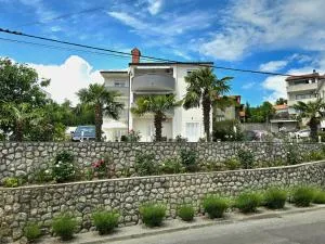 Apartments with a parking space Kastav, Opatija - 13457 - Breza