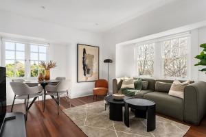 Bondi Junction Apartments by Urban Rest