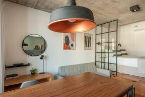 Viví Palermo Hollywood en "Oasis" powered by Argenhost C2D