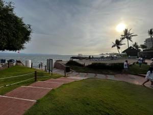 Ocean View,Beach Front Condo