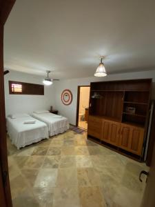 Apartamento de luxo, ampla varanda, vista piscina