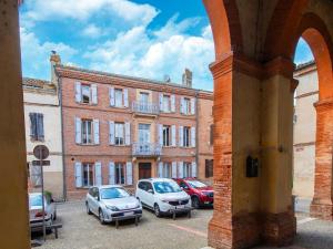 Maisons de vacances Mansion in Buzet-sur-Tarn with Pool & River : photos des chambres