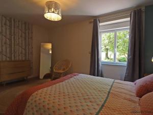 Charmante maison avec jardin et Wifi inclus - FR-1-497-133