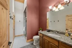 Elyss's Ranch Pool Near Williams Bay Beach - 德拉文