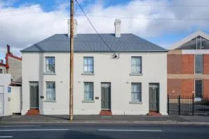 Urban Nook Serviced Apartments - Royal Park