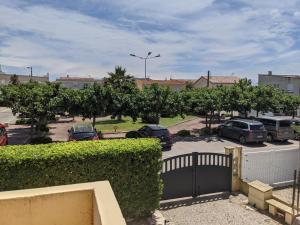 Appartement T2 lumineux 40m2, 4 personnes, 150m de la plage, bien équipé et proche loisirs - FR-1-797-18