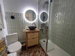 Appartements Studio Cabine avec Balcon Sud, Parking Prive a Arcachon - FR-1-374-227 : photos des chambres