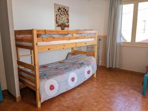 Appartement T4 proche plage et commerces, 80m2, 6 pers, lave-linge, TV - FR-1-797-23