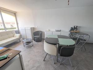 Grand T2 Climatisé 36m² avec Parking à 450m de la Plage - 4 Pers - FR-1-797-34