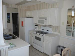 Family Condo 1504M with Golf Course