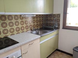 Villa T2 climatisée, 5 pers, proche plage, cour, jardin, barbecue, parking, 2* Meublés Tourisme - FR-1-797-57