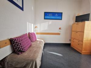 Agence le Portique, Location appartement 4 personnes vue mer, plage - FR-1-803-22