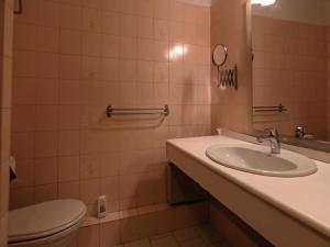 Le LAVANDOU, Location studio pour 23 personnes, vue mer et plage - FR-1-803-16