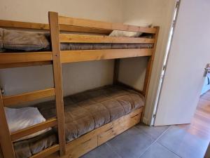 Studio rénové familial, Vieux Village, proche pistes et commerces, 4 pers. - FR-1-598-168