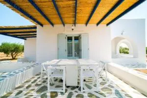Aegean Villa in Paros - Santa Marina