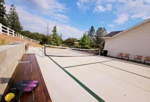 Pickleball Retreat near Bass Lake & S. Yosemite