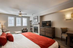 Cozy Fraser Crossing Founders Pointe Studio Condo Close to Mountain condo