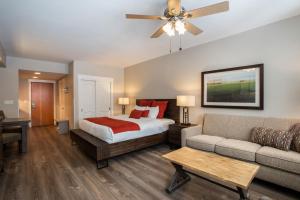 Cozy Fraser Crossing Founders Pointe Studio Condo Close to Mountain condo