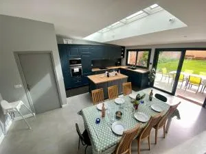 Villa spacieuse 4 chambres proche Paris - 沙蒂永