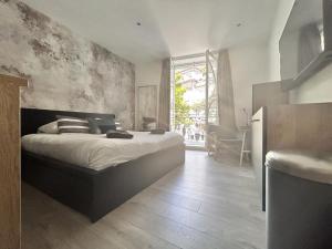 Maison hyper centre maxi 20pers Tour dAuvergne