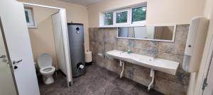 Campsite 37A - Wooden Cabins