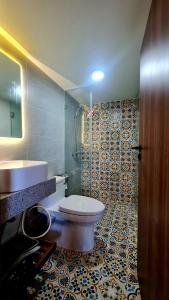 The Coral Homestay & Pub