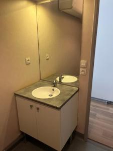 Studio et box 2 arrêts tram Partdieu, 4 du Groupama Stadium avec le tramway T3