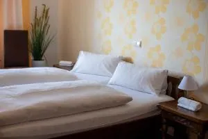 ZwoVier Meersburg - 克罗伊茨林根