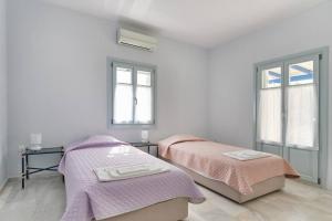 Sunset Villa in Paros