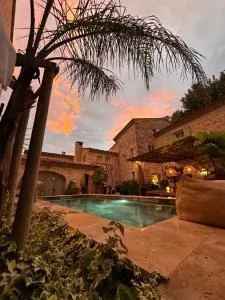 Le Numéro 10 - Uchaud