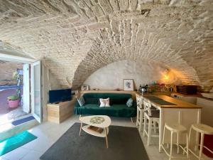 Appartements Cave de charme 18eme siecle : photos des chambres
