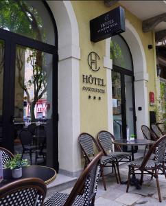 Hotels Hotel Continental : photos des chambres